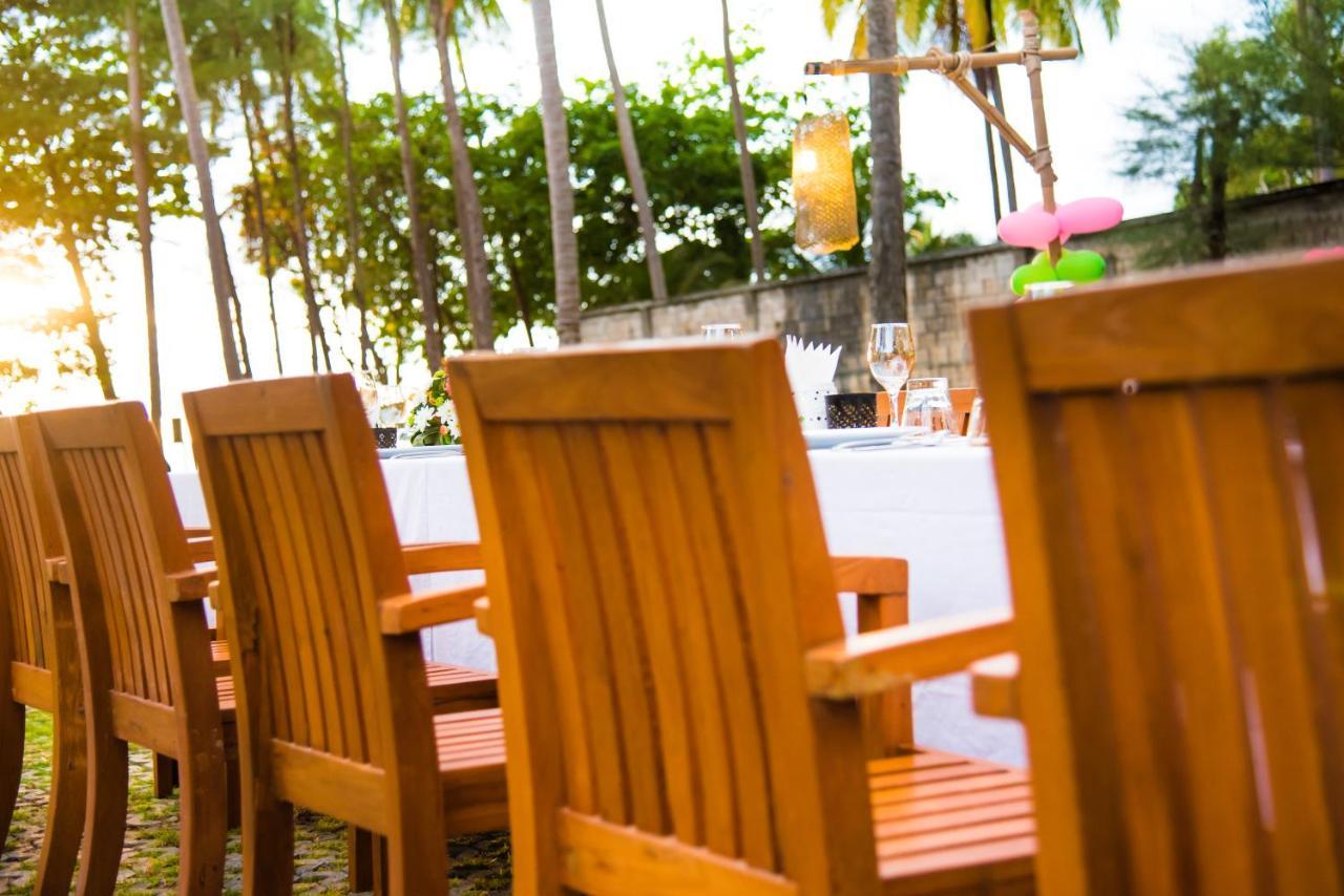 ヴィラ タラネナ バイ ザ ビーチ Tha Lane Bay エクステリア 写真